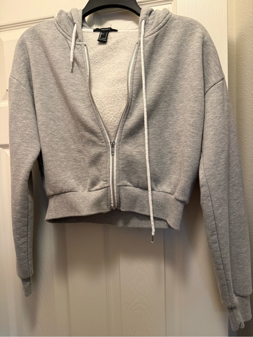 Forever 21 Light Gray Cropped Zip Hoodie